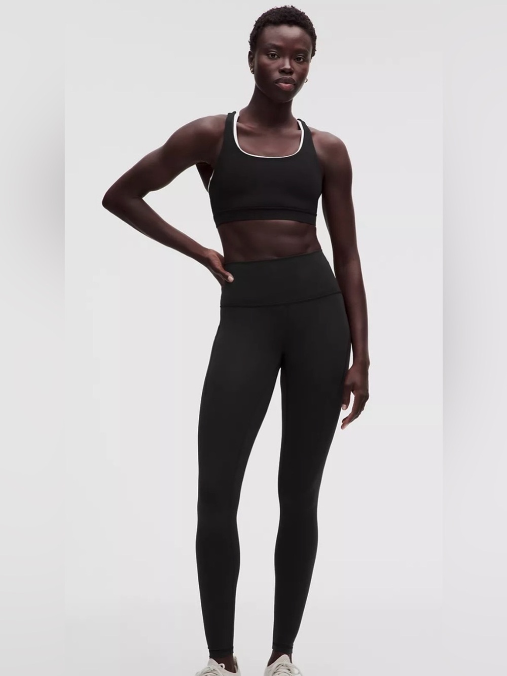 Lululemon Wunder Train HR tight 28" black 4 NWOT